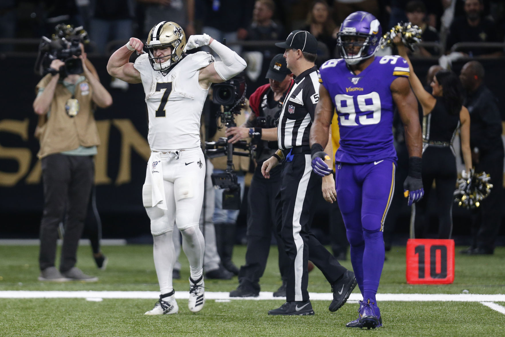 Taysom Hill photo